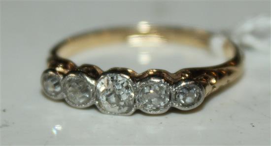 18ct diamond dress ring(-)